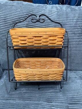 Longaberger Wrought Iron 2 Tier Wall Rack with 2 baskets & 1 plastic liner.
